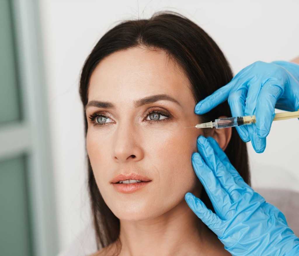 Aesthetic and Dental Patient Care at The Fresh Breath Clinic